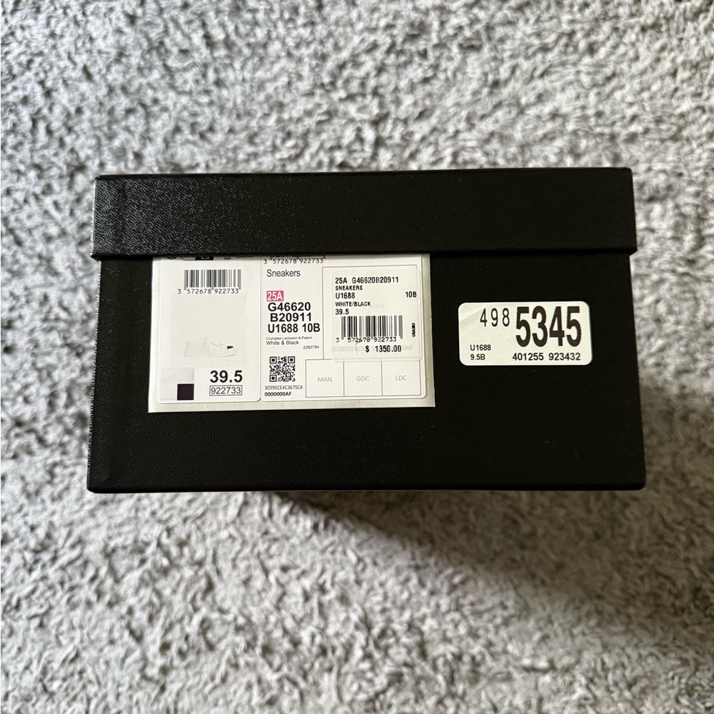 Chanel - Empty Shoe Box w/ Dust Bags - Picture 5 of 6